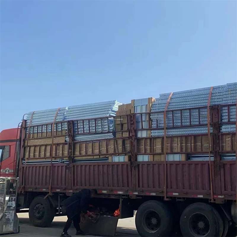 辽宁盘锦大洼县到新疆阿勒泰富蕴县物流公司，一站式服务